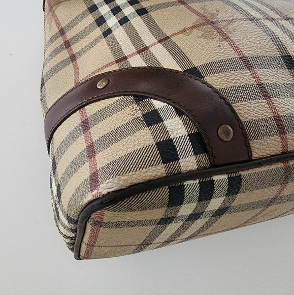 Burberry Hymarket Tote - Picture 12 of 16